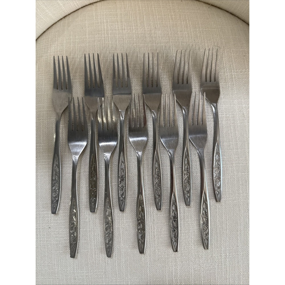 Custom Craft CUS1‎ Dinner Forks 11pc Stainless Steel 7.125" Textured Roses